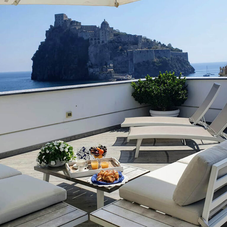 exclusive home ischia