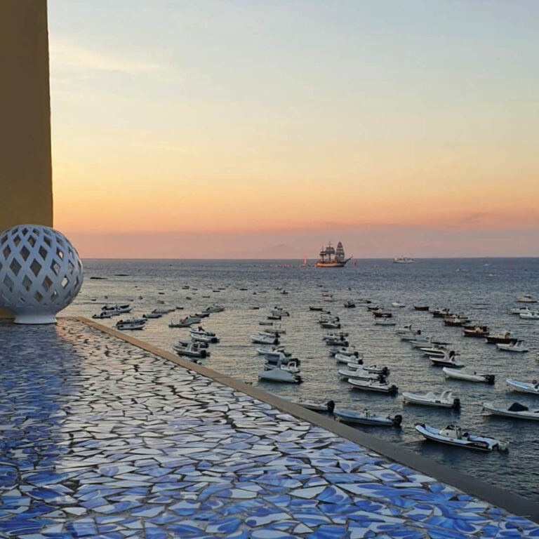 exclusive home ischia