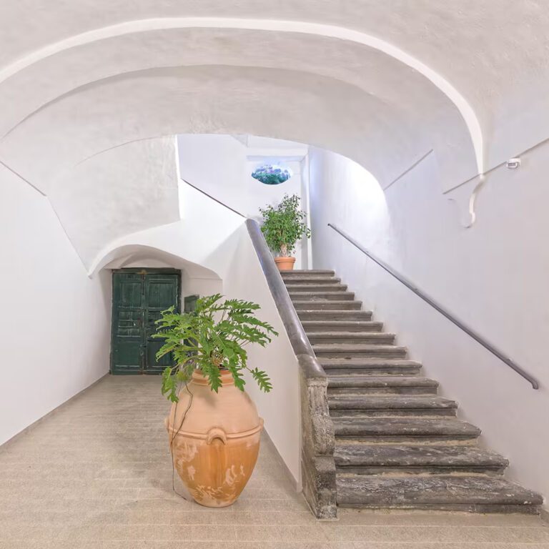 exclusive home ischia