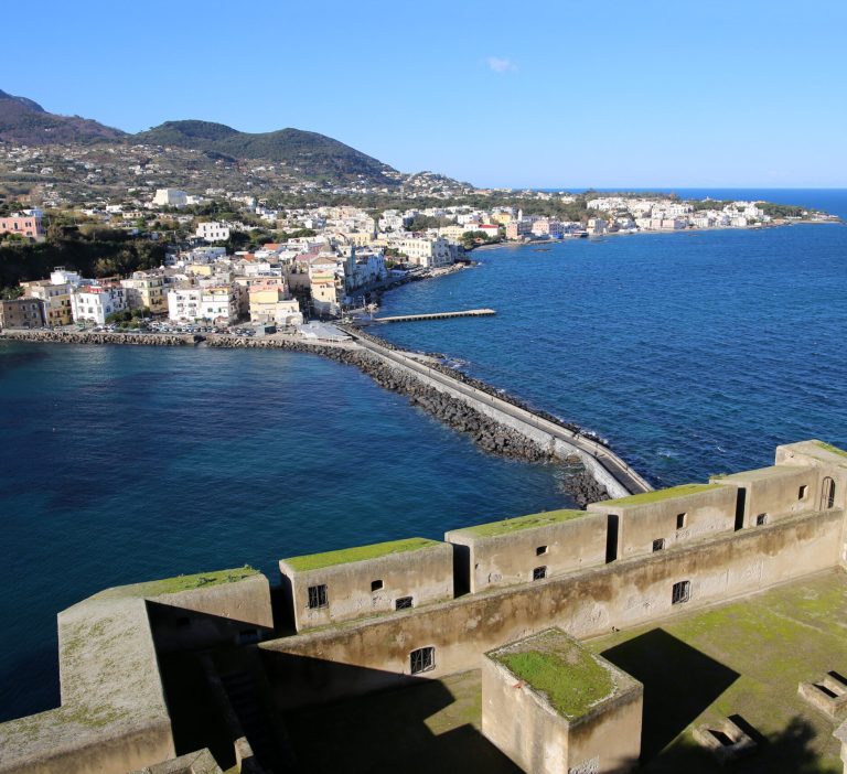 ischia ponte